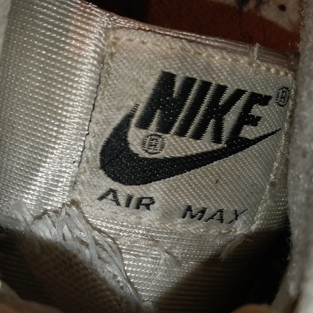 Nike Air Max Sneakers - Picture 7 of 8